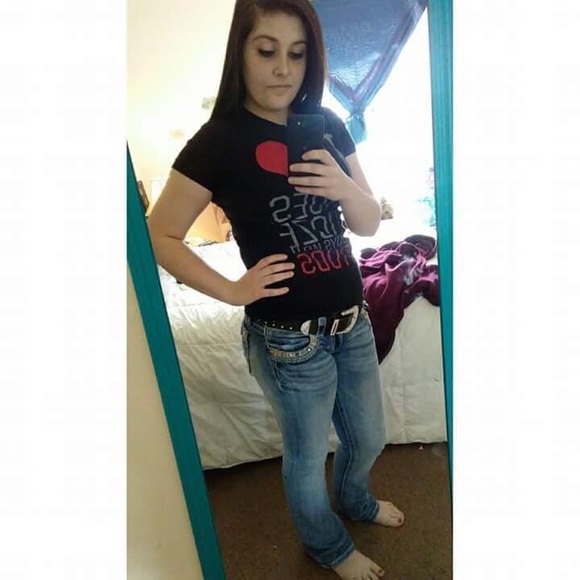 Inked Statement Shirt - Picture 5 of 5